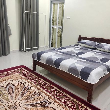 Homestay Yasmeen Marang Bagian luar foto