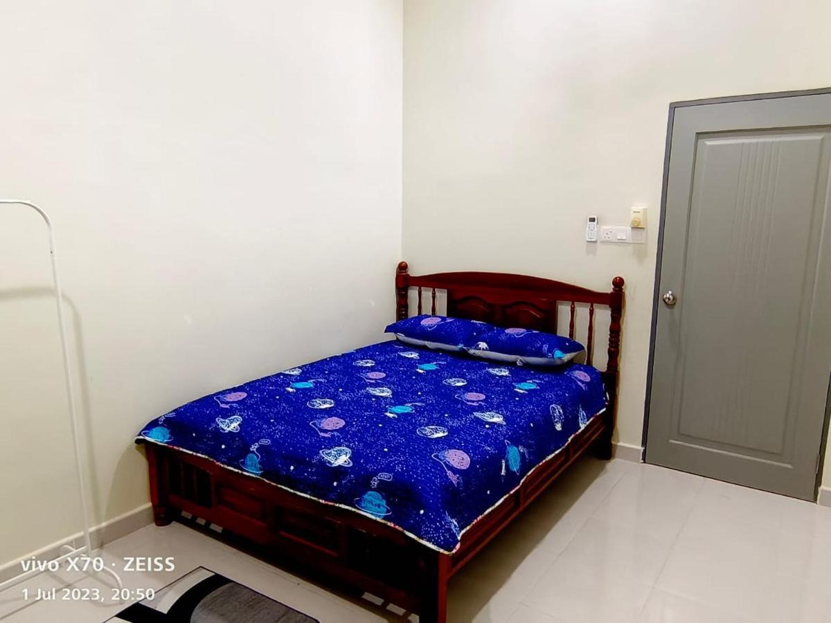 Homestay Yasmeen Marang Bagian luar foto